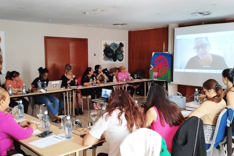 Veus Gitanes Fondo Radix Calala Otro Tiempo